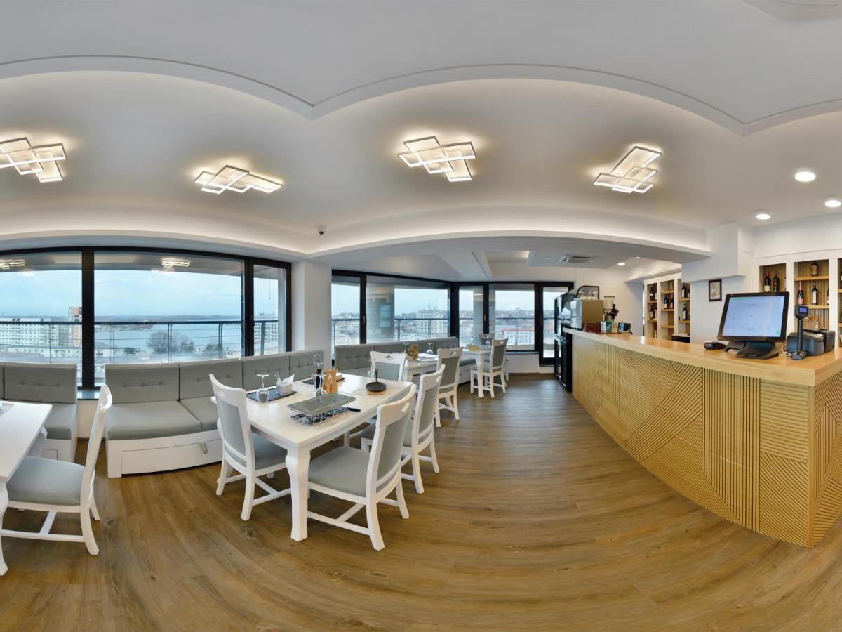 Hotel Condor Tulcea Extérieur photo